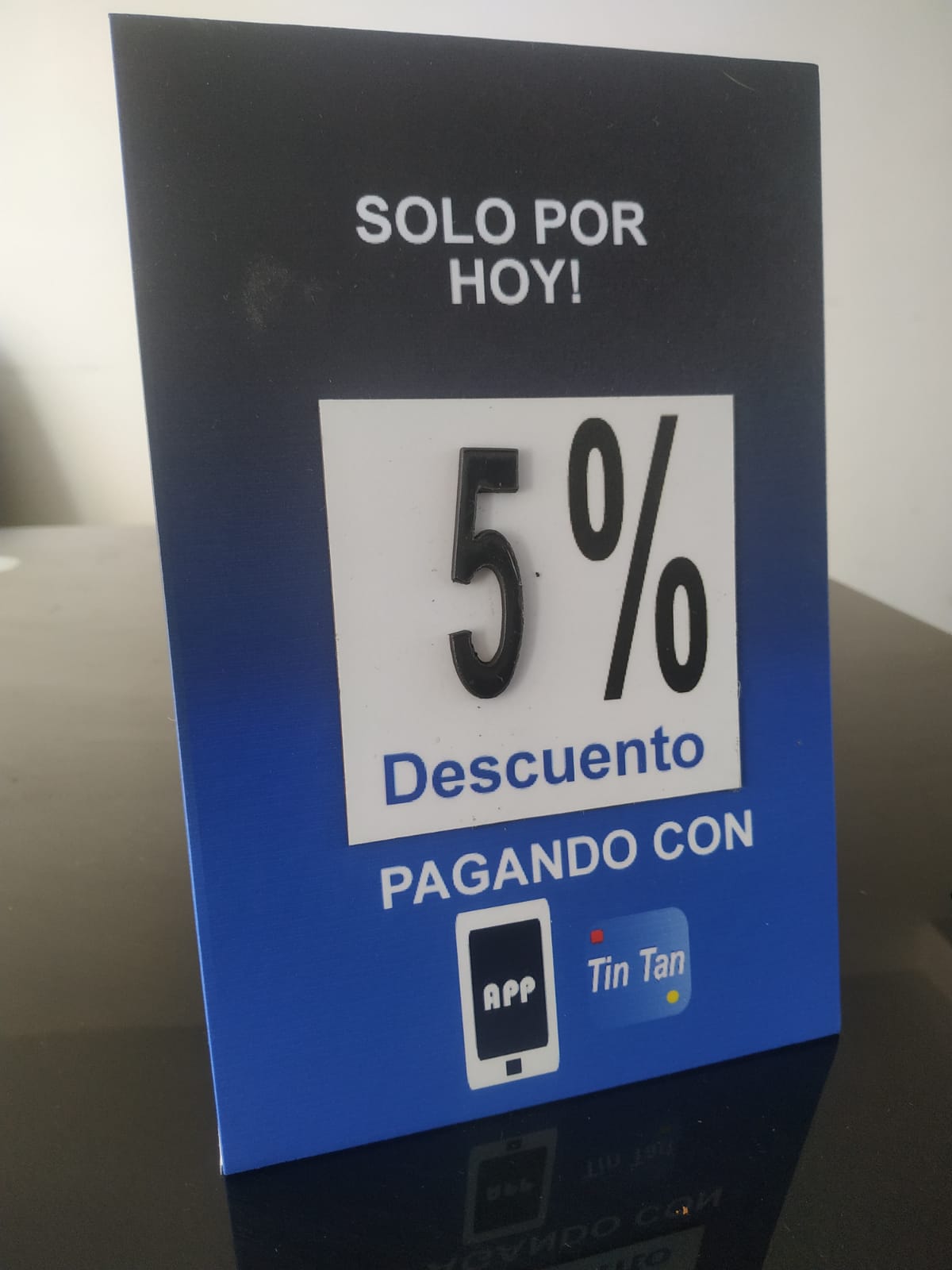 Anunciador de descuentos Tin Tan