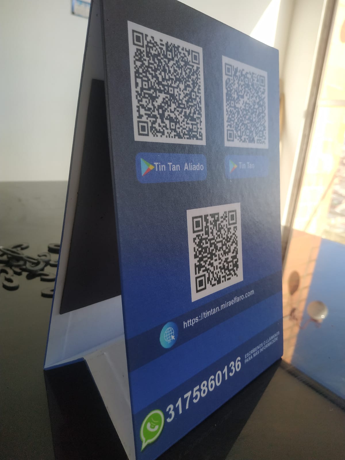 Anunciador de descuentos Tin Tan